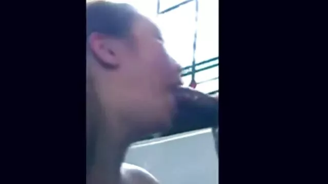 Zuzinka amateur sexy juega video porno amateur latino detrás de escena