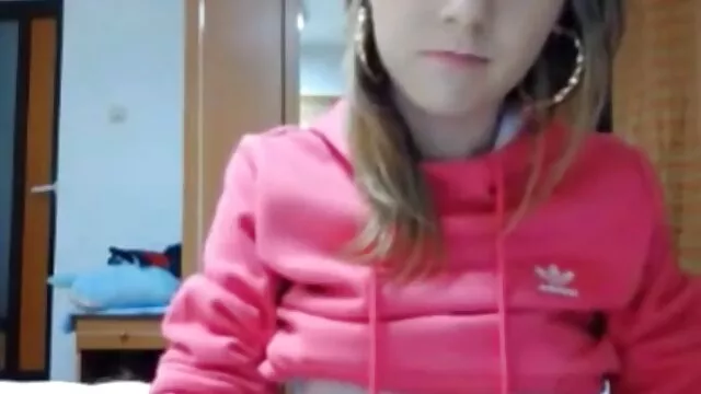 mostrando chupando polla cexo latino