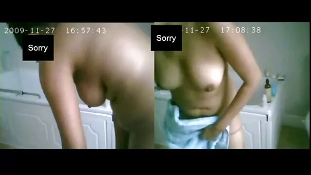Rubia sexo romantico latino sexy juega con una polla pequeña