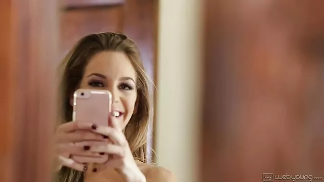 ¡Juguemos una broma sexo real latino a una MILF culona!