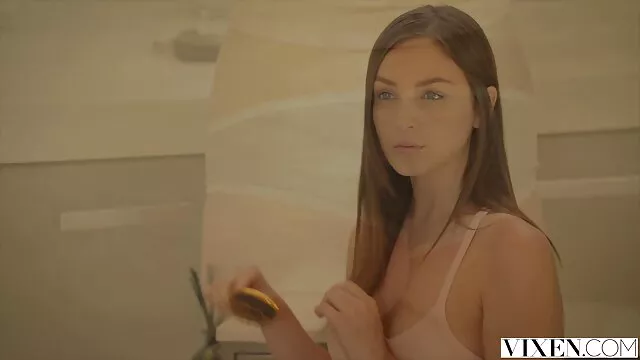 Jessica sexo por dinero latino fiorentino